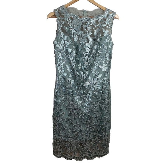 Tadashi Shoji Sequin Sheath Dress 8 Scalloped Lace Ice Silver Beaded Sleeveless - Picture 1 of 12